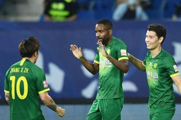  尤文图斯老将发威，皮尔洛式精准助攻助球队登顶